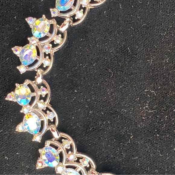 Vintage signed Crown Trifari Aurora Borealis necklace earring set. T18 - Picture 2 of 9